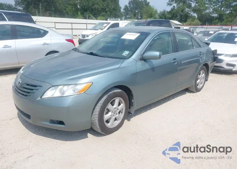 2007 Toyota Camry Le z USA, uszkodzony, nr VIN 4T1BE46K47U721365